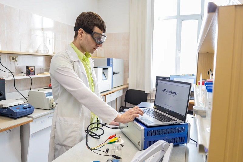 В ЮУрГУ объявлен конкурс научных лабораторий нового формата В ЮУрГУ объявлен конкурс научных лабораторий нового формата