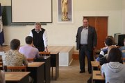 встреча студентов с кандидатом в депутаты Важениным А.В