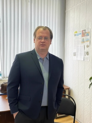 Поздравляем с юбилеем Игоря Михайловича Зизина, инженера кафедры «Технология машиностроения, станки инструменты». Поздравляем с юбилеем Игоря Михайловича Зизина, инженера кафедры «Технология машиностроения, станки инструменты».